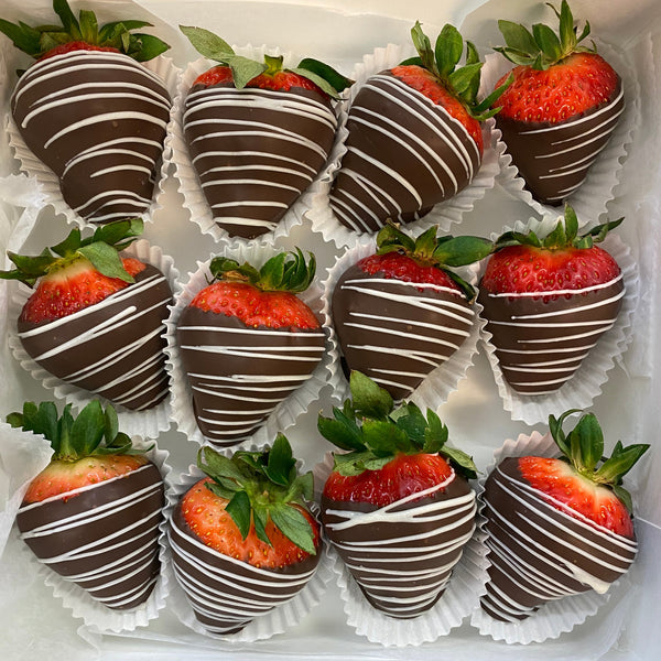 Chocolate Dipped Strawberry 12 pack Box - Dorothy Ann Bakery & Cafe