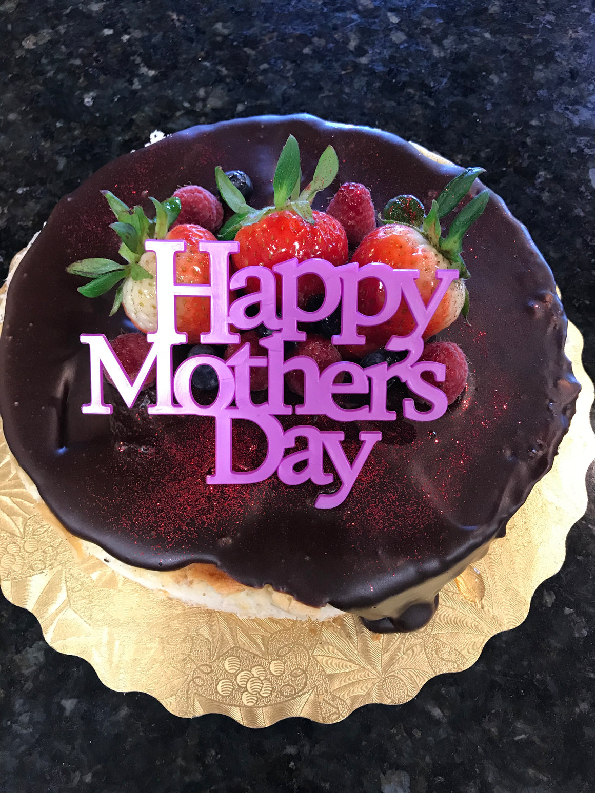Mother's Day Berry Glam Cheesecake