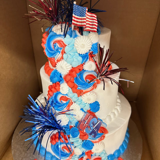 Tiered Patriotic Lisa Design Cake