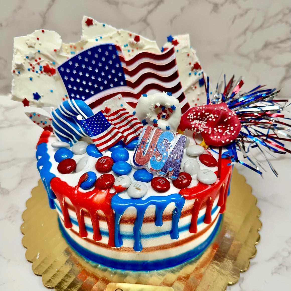 USA Explosion Drip 6" Cake