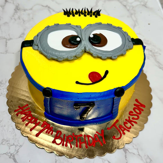 Minion Cake