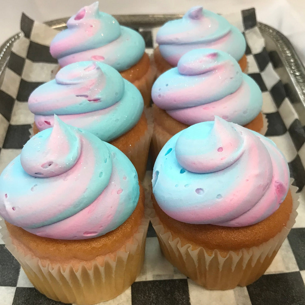Cotton Candy Cupcake (Aug 27- Sept 5 ONLY)