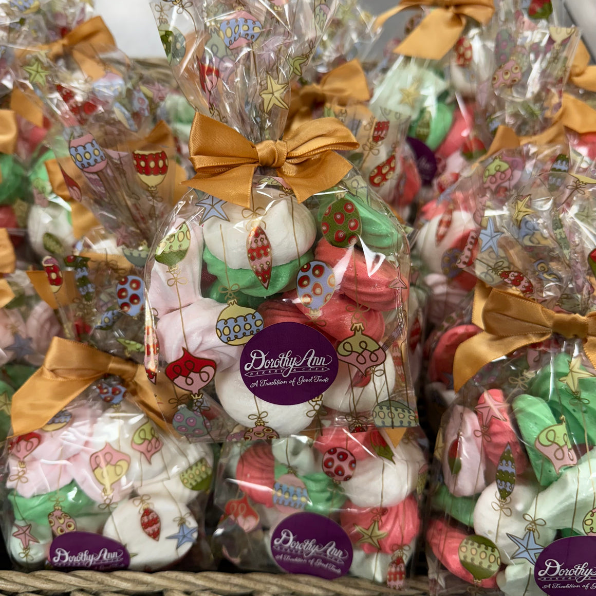 Vanilla Meringue Cookies ( NO gluten Added) (Gift Packaged) (Available Dec 2-24)