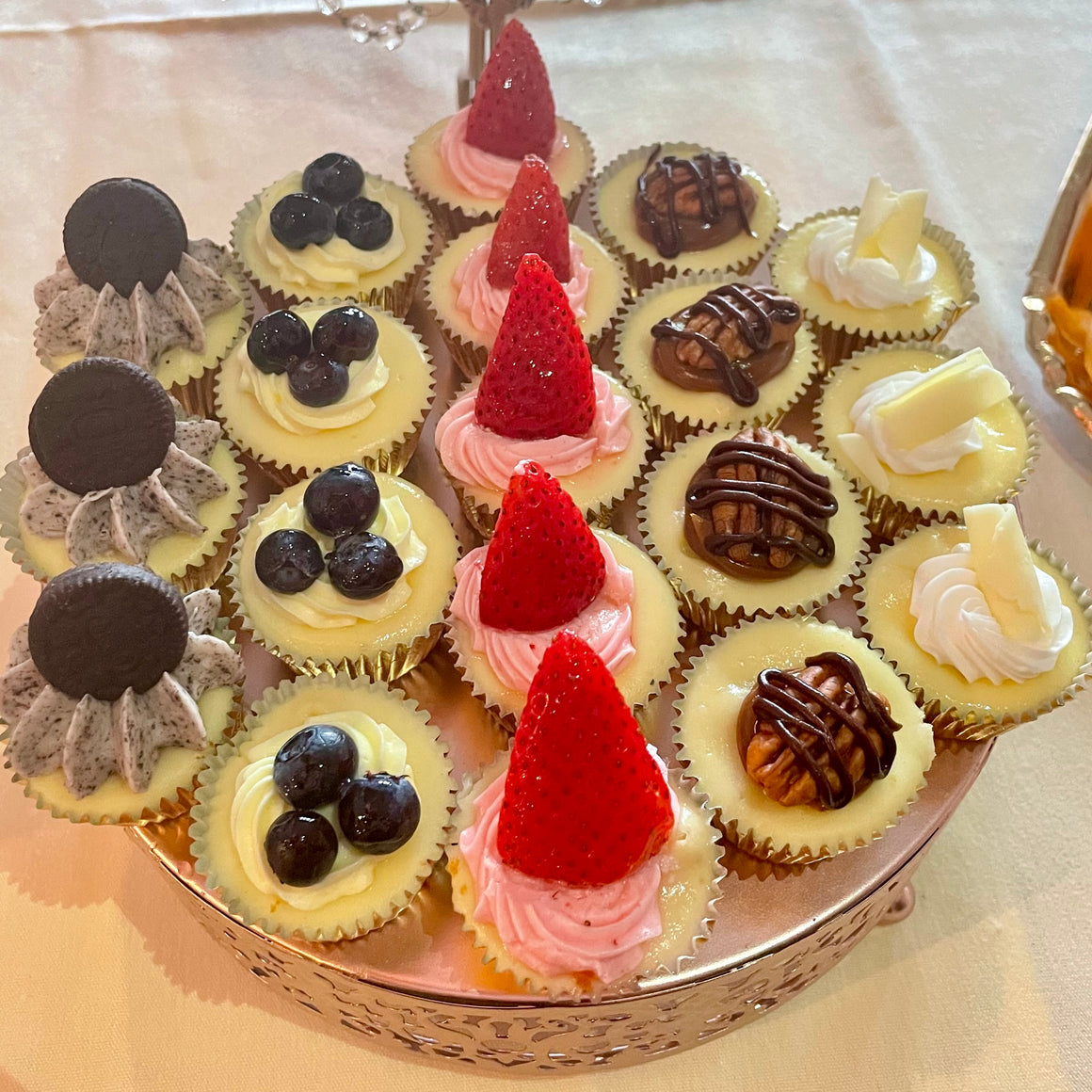 Mini Cheesecakes (per dozen)