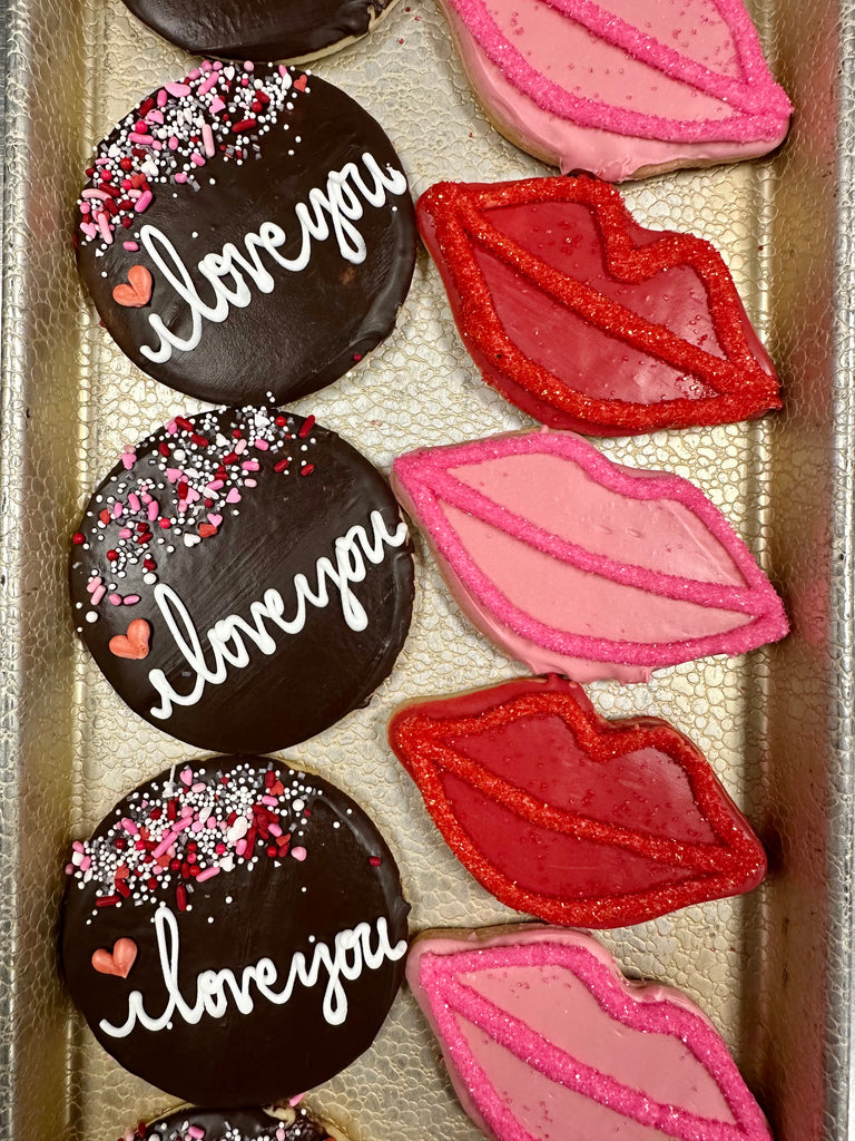 4" Round I Love You Decorated Cookies
