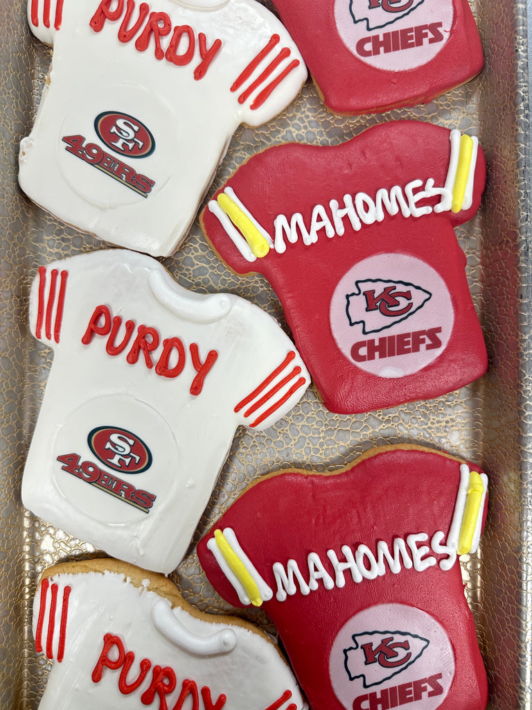 Football Jersey Decorated Cookie