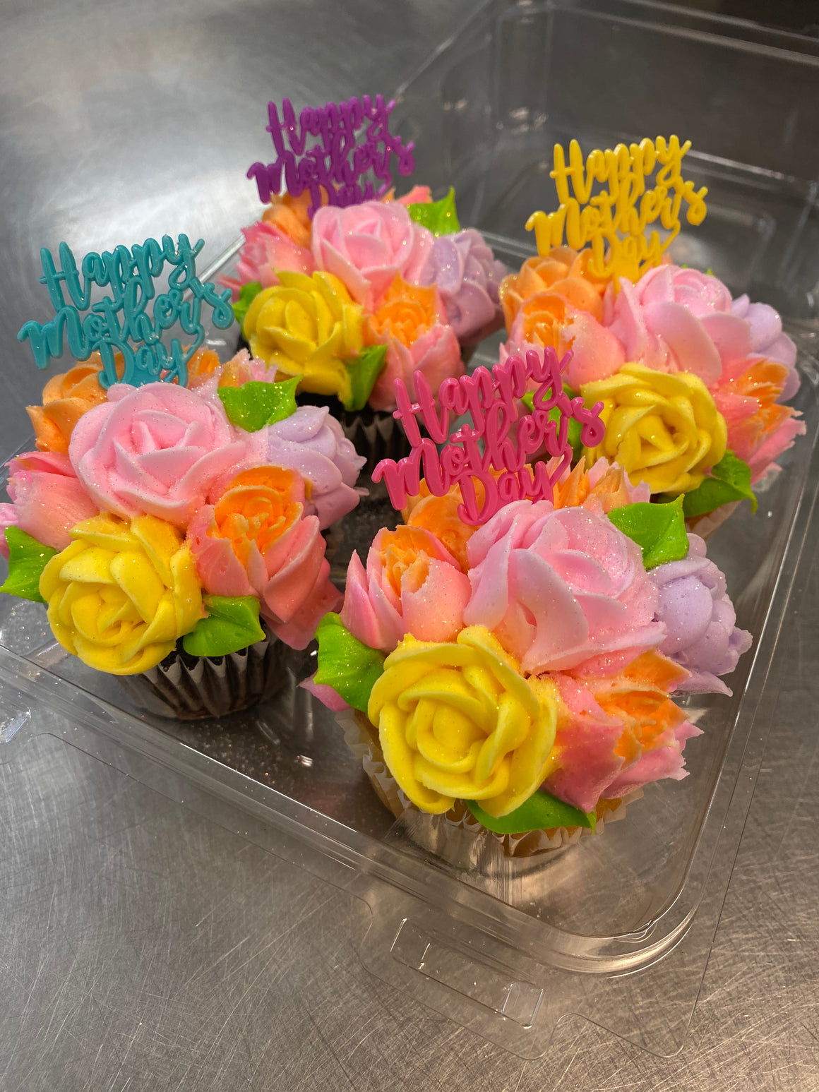 Floral Bouquet Cupcake