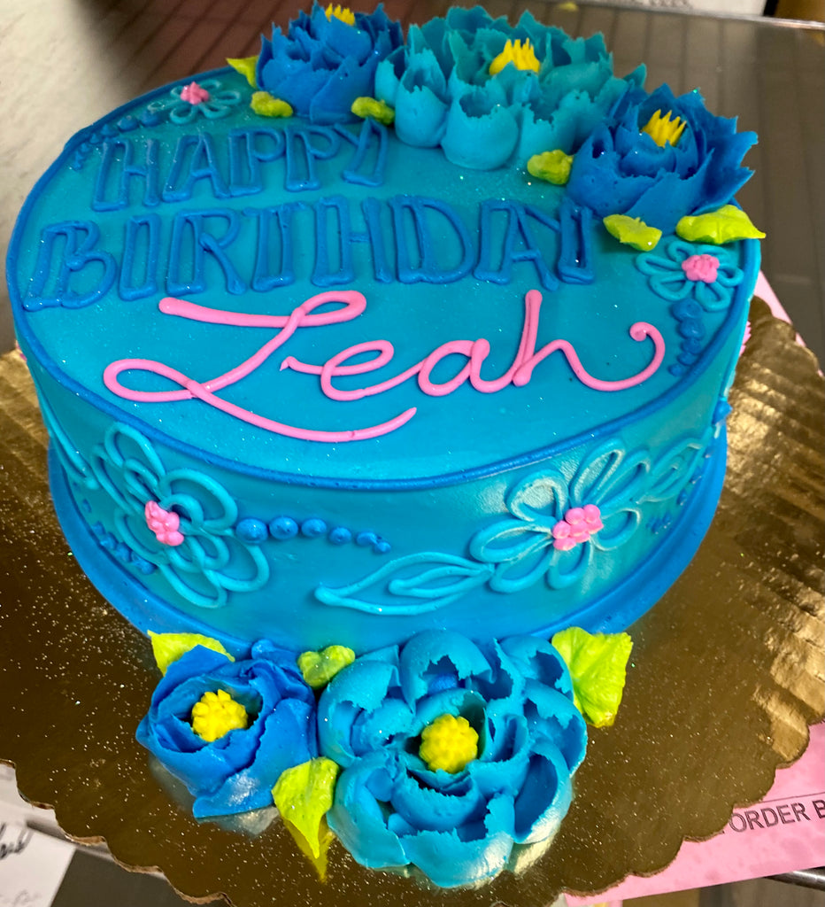 'Leah' Design 8" Round Cake