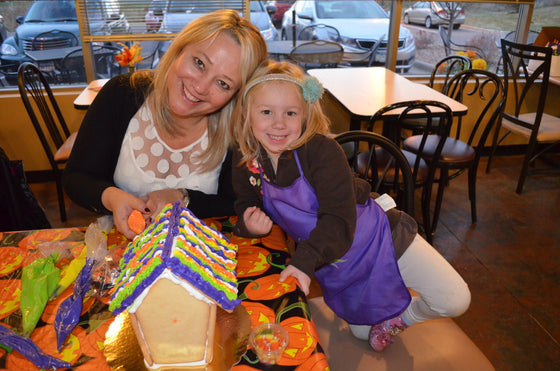 Haunted House Decorating for Kids Sat. Oct 28th 1:00 - 1:45pm