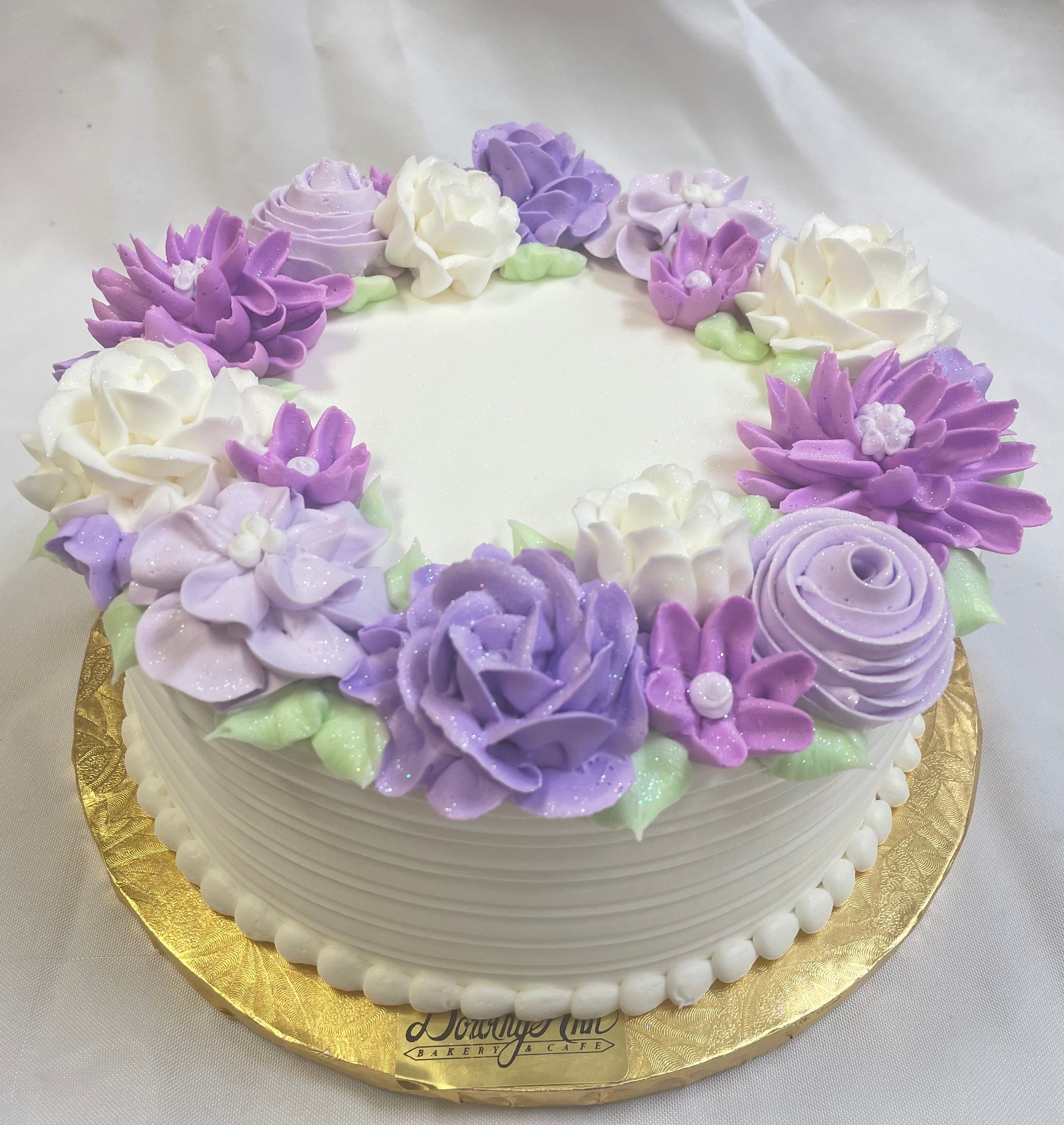 Purple Silk Flowers Cake - Smoochie's Creations