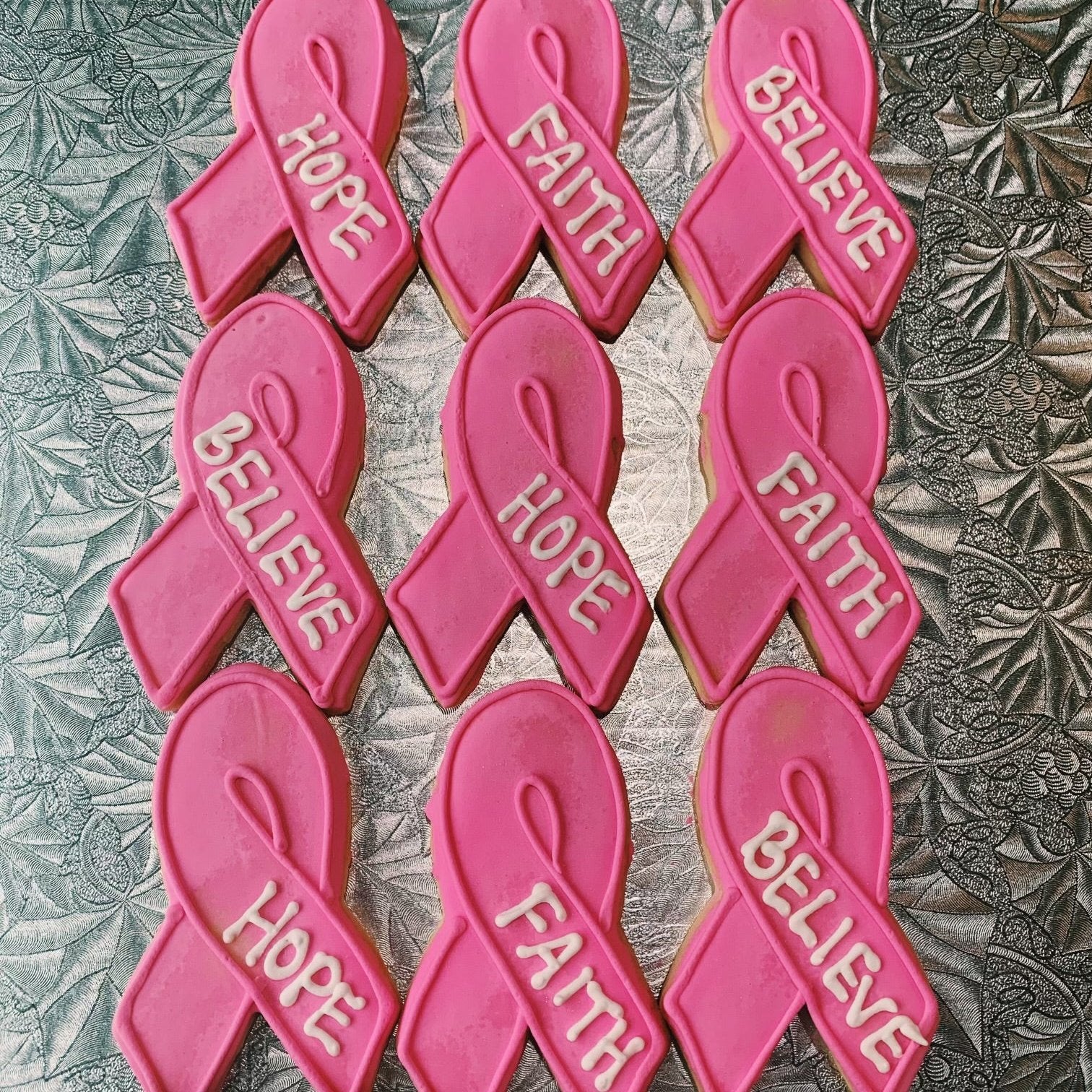 Pink Ribbon Cookie - Dorothy Ann Bakery & Cafe
