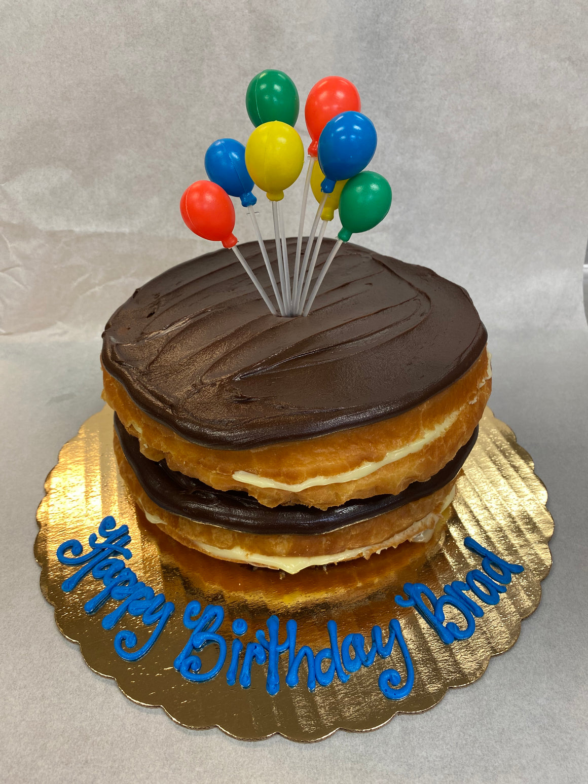 Jumbo Birthday Bismark Cake