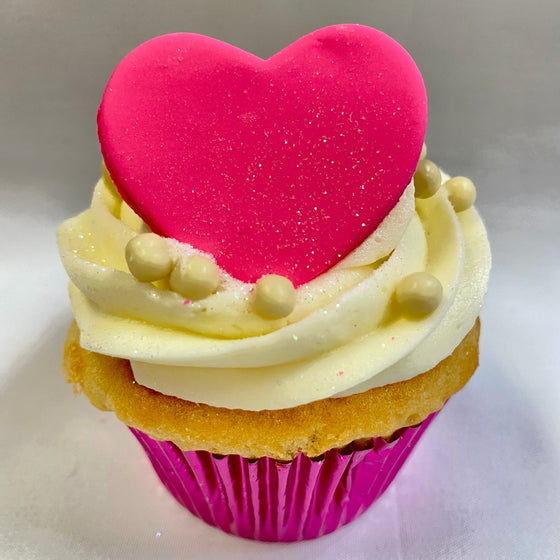 Heavenly Heart Cupcake (Jan 31-Feb 14 ONLY)