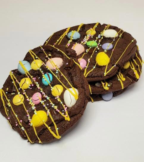 Jumbo Easter Explosion Cookie (Available March 20-30)