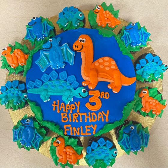 Dinosaurs 7 inch Cake w/ 12 cupcakes